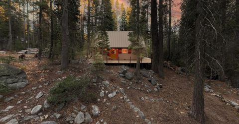 51858 Tamarack Crescent, Soda Springs, CA 95728 Photo