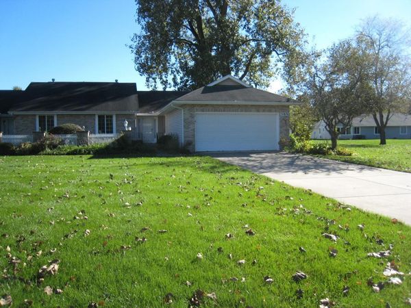 51876 Wembley Drive, South Bend, IN 46637