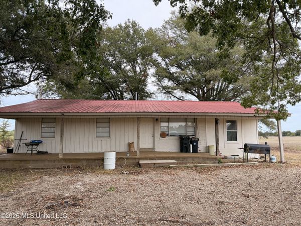 3265 Fairhaven Loop, Crenshaw, MS 38621
