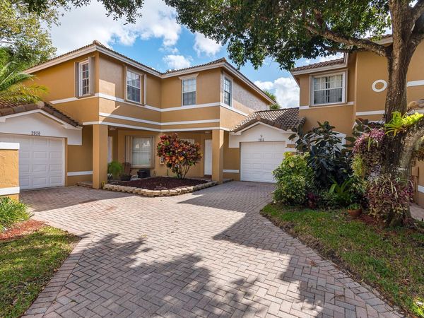 2916 NW 99th Terrace, Sunrise, FL 33322