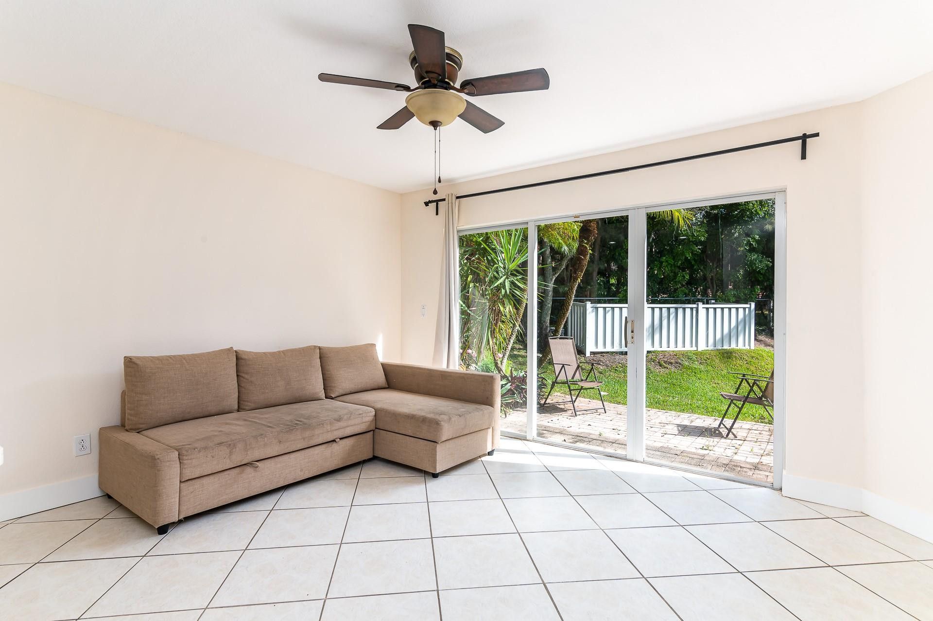 2916 NW 99th Terrace, Sunrise, FL 33322 Photo