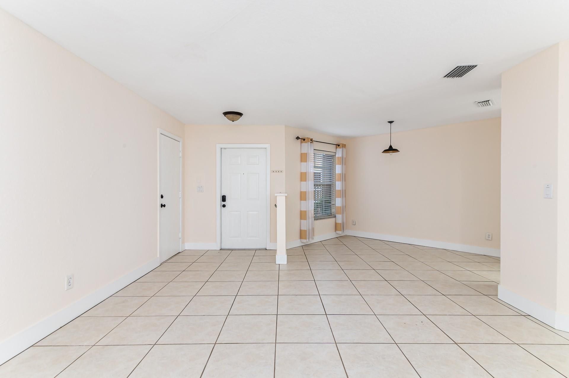 2916 NW 99th Terrace, Sunrise, FL 33322 Photo