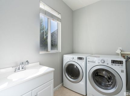 10434 Chadwell Drive, Reno, NV 89521 Photo