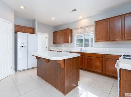 10434 Chadwell Drive, Reno, NV 89521 Photo