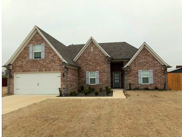 637 Robinson Dr., Marion, AR 72364