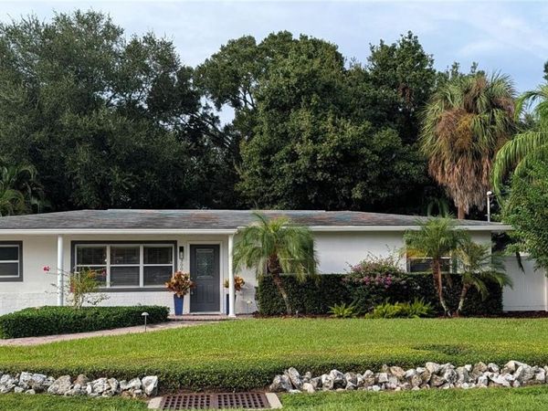 3005 W MARLIN AVENUE , TAMPA, FL 33611