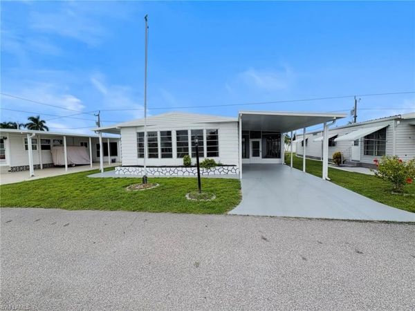 3347 Rainbow LN , NORTH FORT MYERS, FL 33903