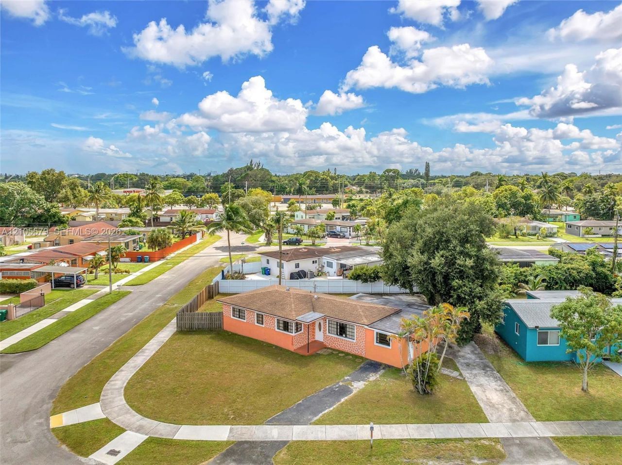 1750 NW 185th St , Miami Gardens, FL 33056 Photo