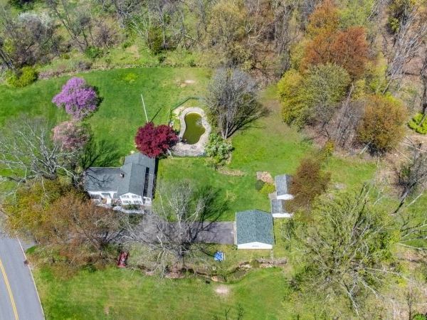 58 Passaic Valley Rd, Montville, NJ 07045