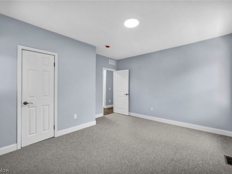 2172 West Boulevard, Cleveland, OH 44102 Photo 25