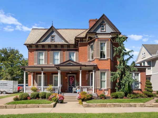 538 2nd Avenue , Gallipolis, OH 45631