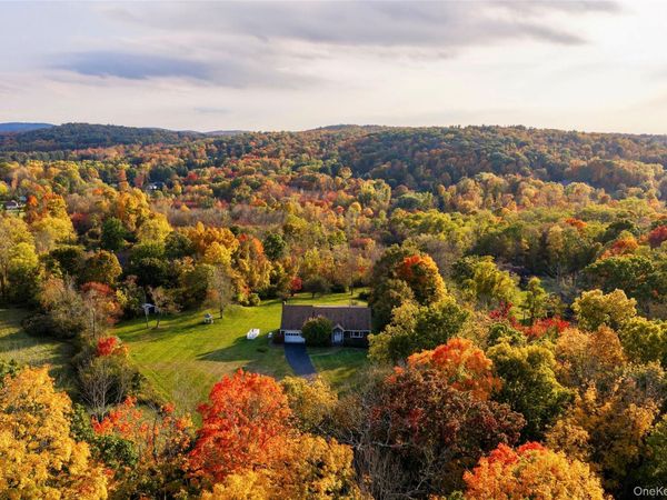 109 College Lane , Millbrook, NY 12545