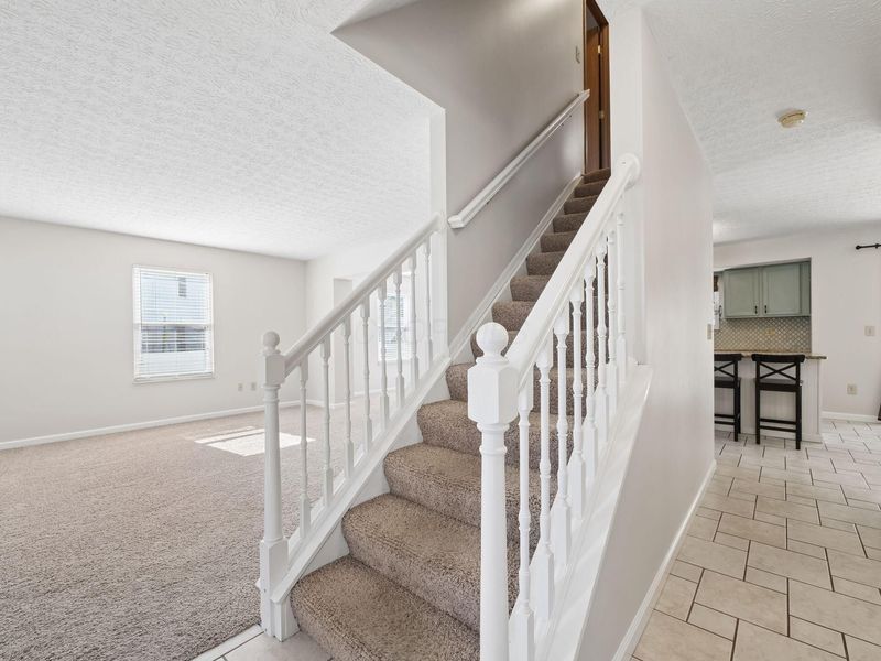 5283 Merrybell Lane, Grove City, OH 43123 Photo 3