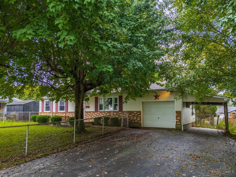 32 Gray Drive, Peebles, OH 45660 Photo 4