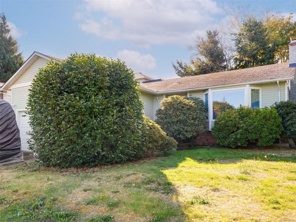 595 Delora Dr , Colwood, BC V9C 3S2