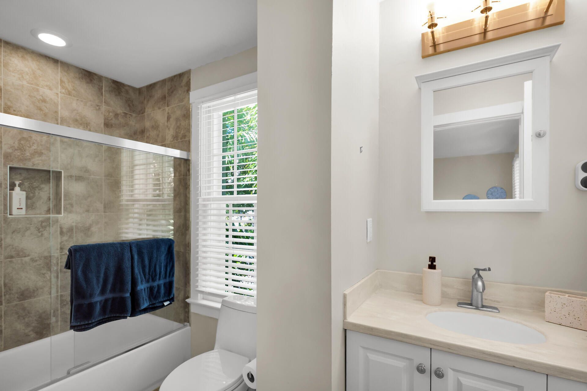606 Truman Avenue, Unit APT 1, Key West, FL 33040 Photo