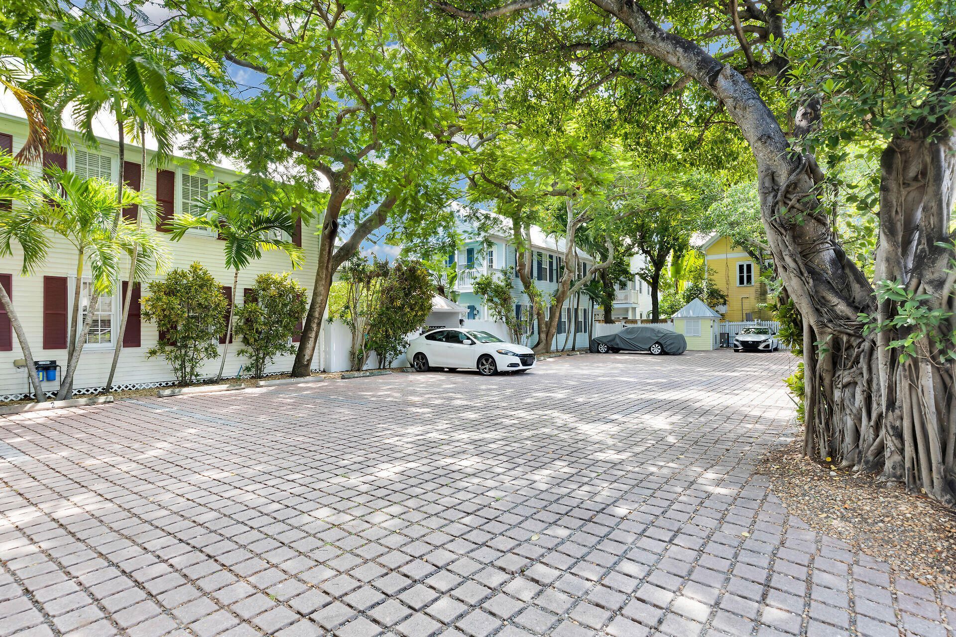 606 Truman Avenue, Unit APT 1, Key West, FL 33040 Photo