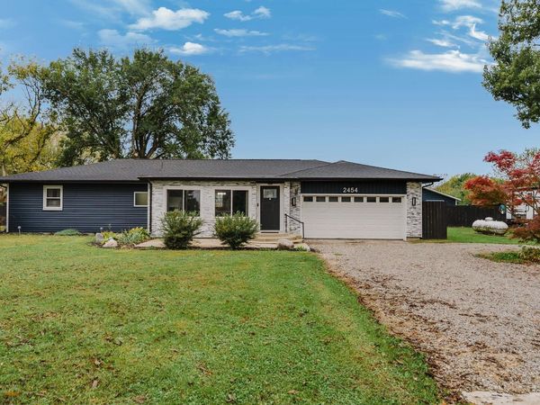 2454 Bogus Road SE, Washington Court House, OH 43160
