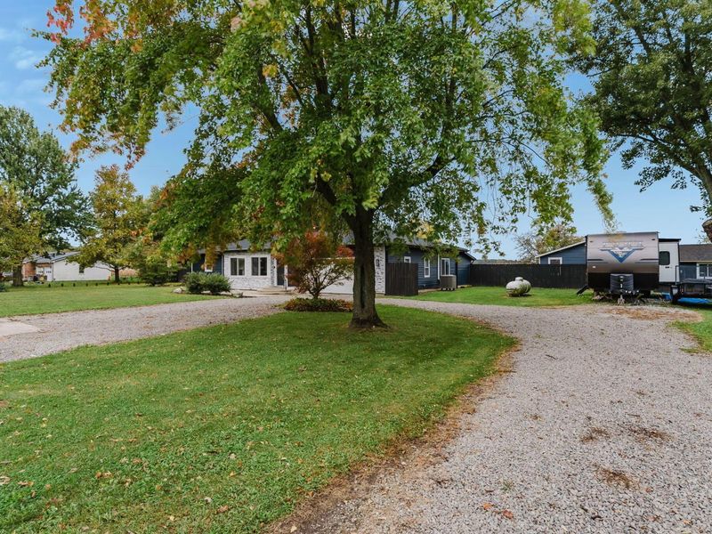 2454 Bogus Road SE, Washington Court House, OH 43160 Photo 4