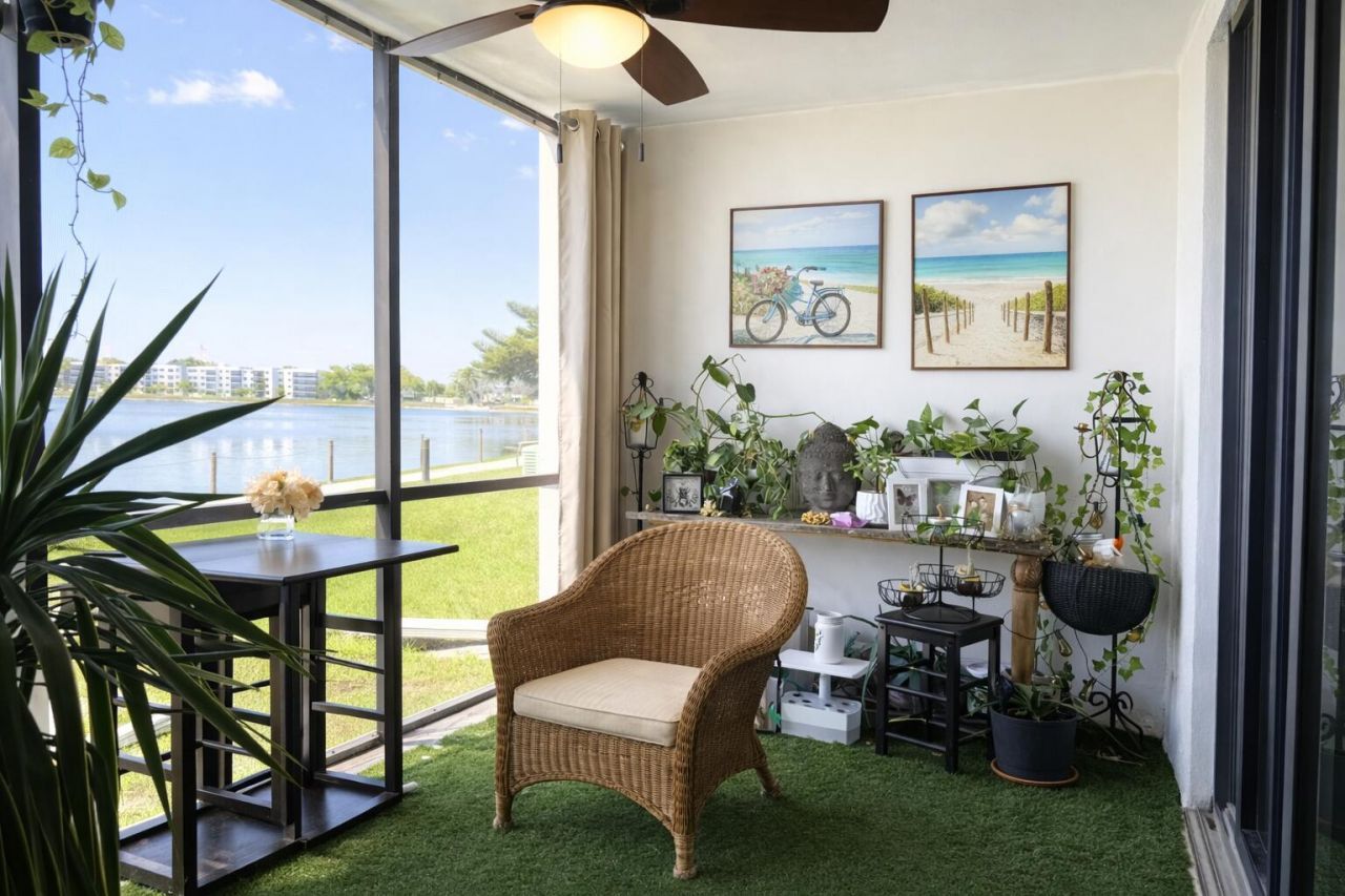110 Lake Emerald Drive, Unit 103, Oakland Park, FL 33309 Photo
