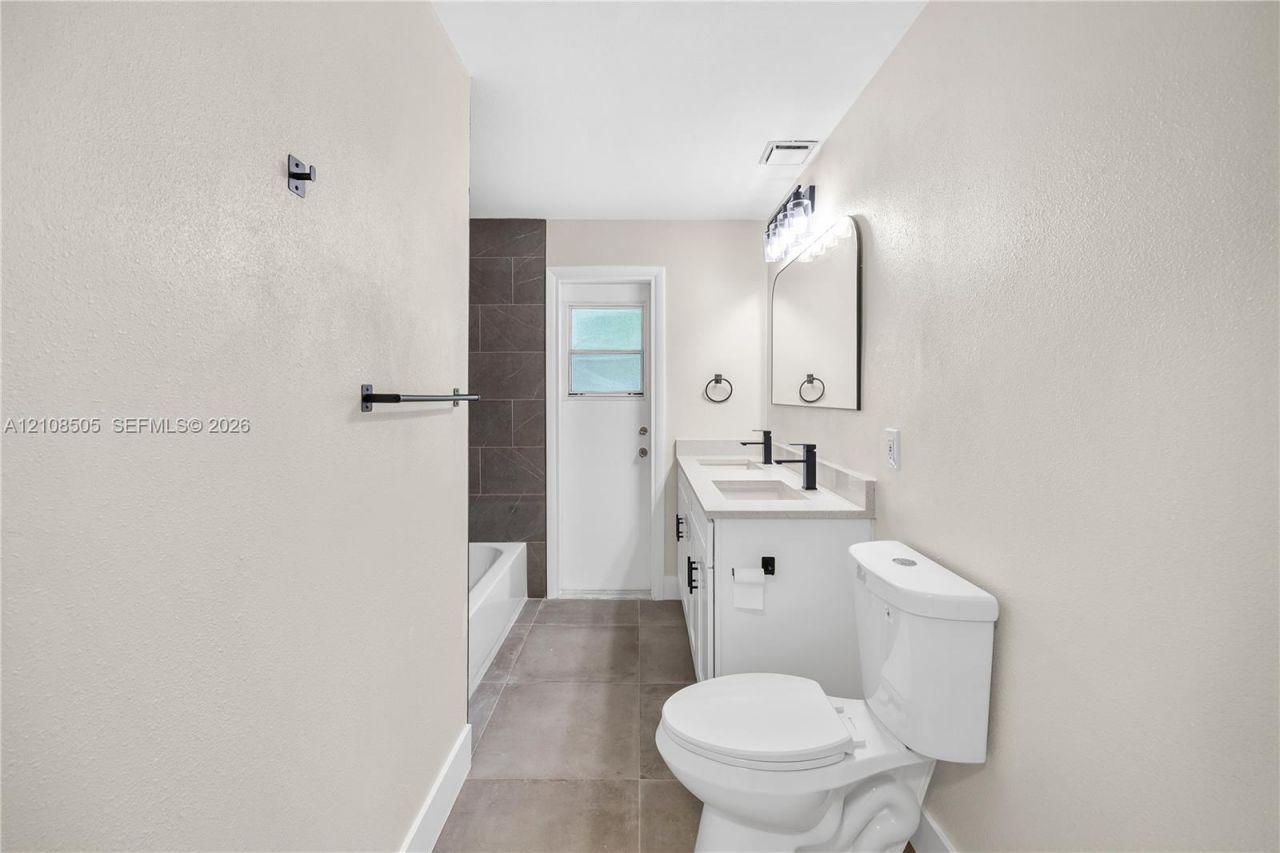227 SW 13th Ave , Boynton Beach, FL 33435 Photo