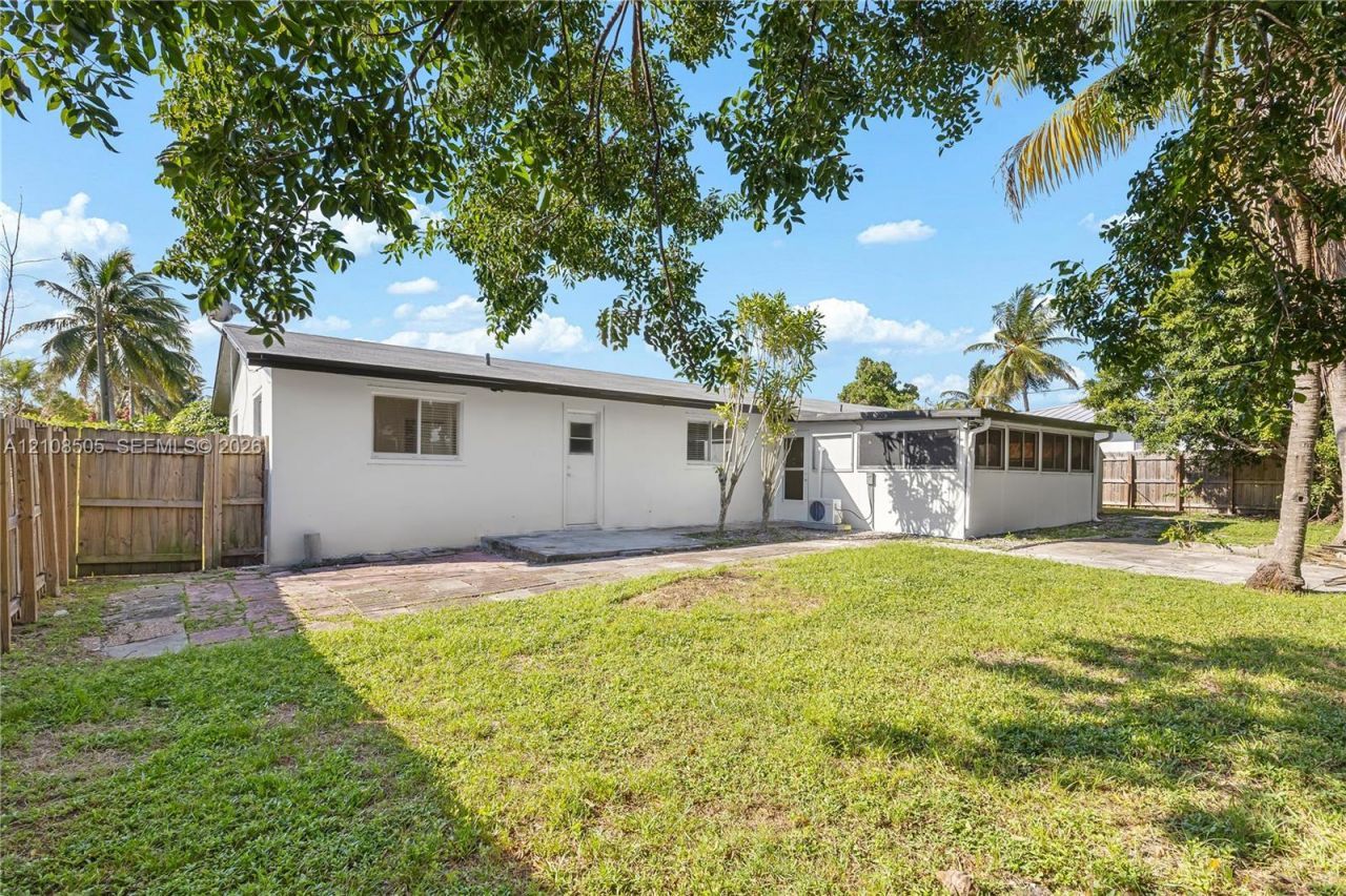 227 SW 13th Ave , Boynton Beach, FL 33435 Photo