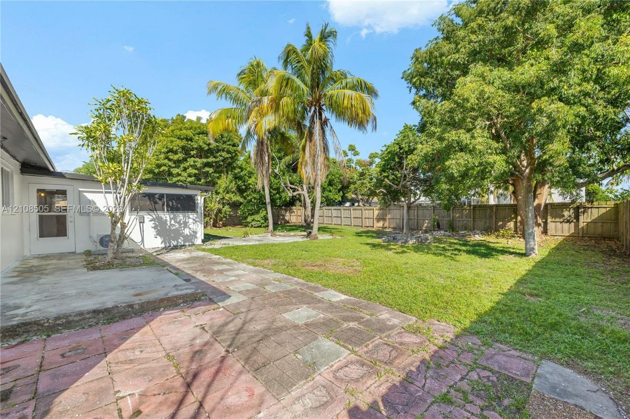 227 SW 13th Ave , Boynton Beach, FL 33435 Photo
