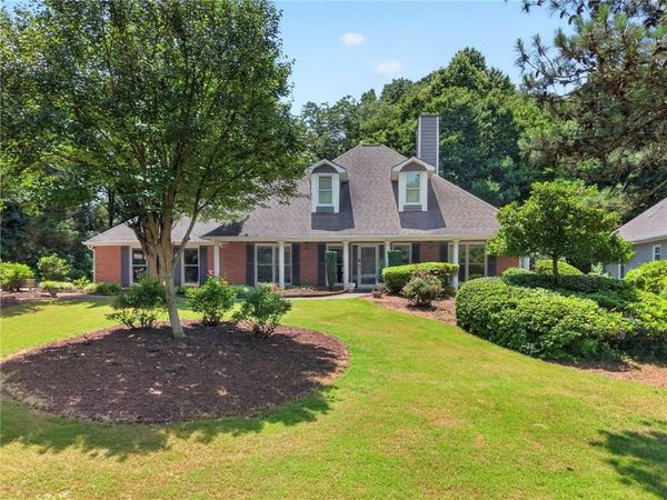 1650 Peachcrest Drive , Lawrenceville, GA 30043