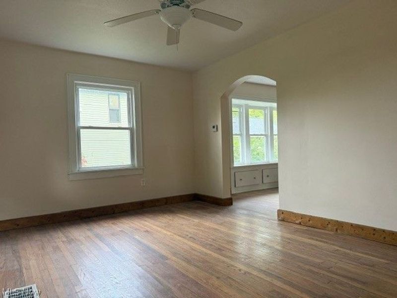 2825 S Main Street, Akron, OH 44319 Photo 6