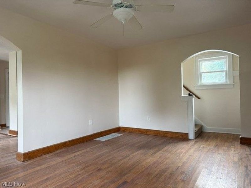 2825 S Main Street, Akron, OH 44319 Photo 7