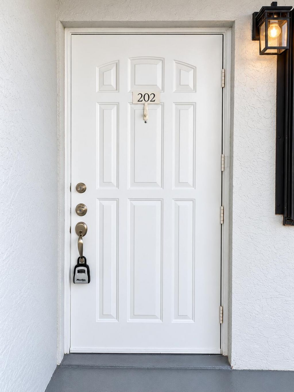 18286 Mediterranean Boulevard, Unit 202, Hialeah, FL 33015 Photo