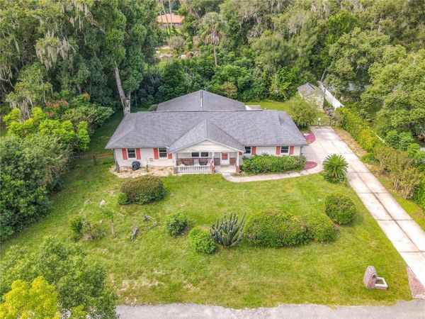 469 S FREDERICK AVENUE , ORANGE CITY, FL 32763