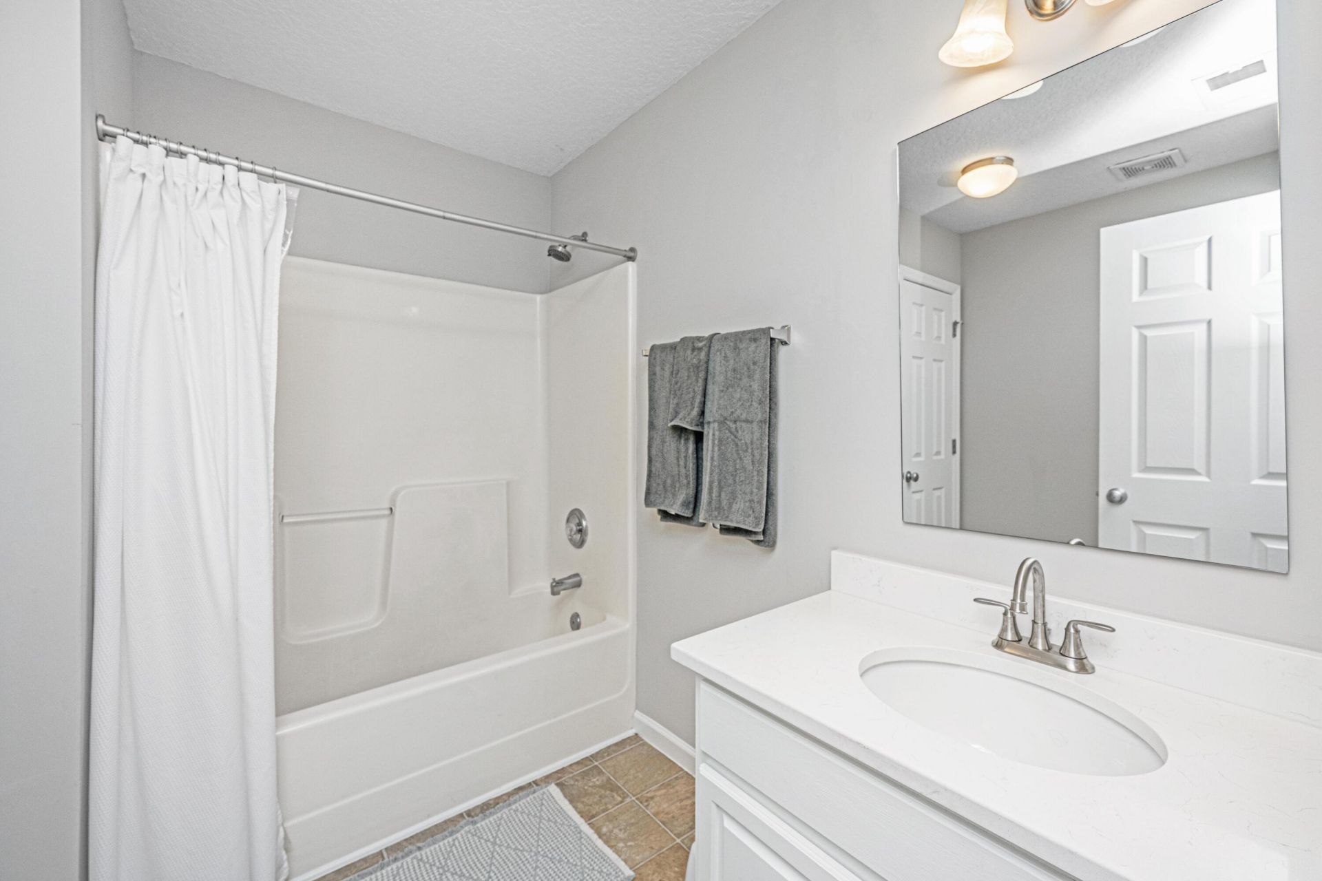 7871 Park Gate Drive Photo 23
