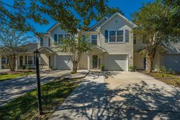 7871 Park Gate Drive photo 4