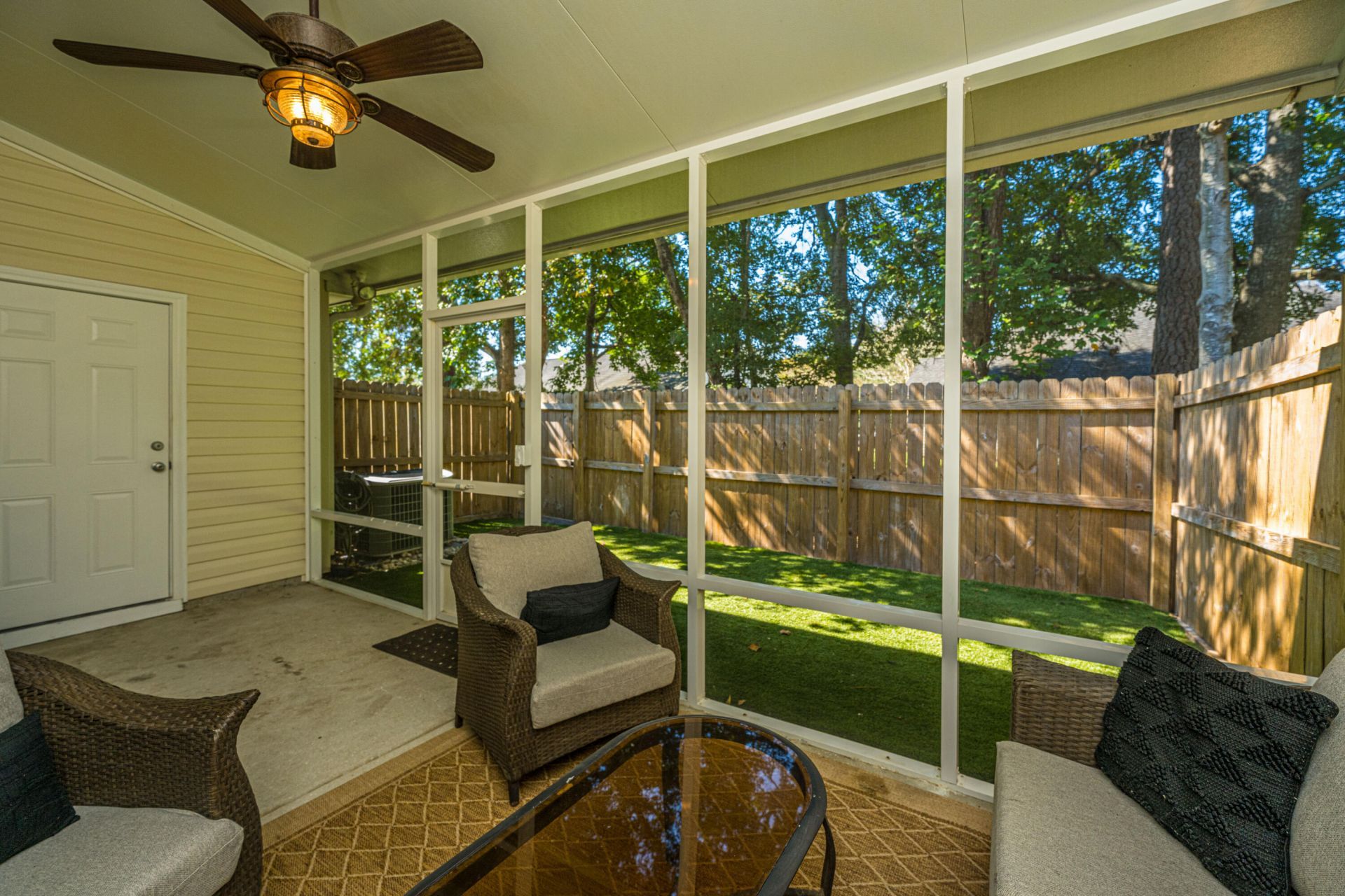7871 Park Gate Drive Photo 36