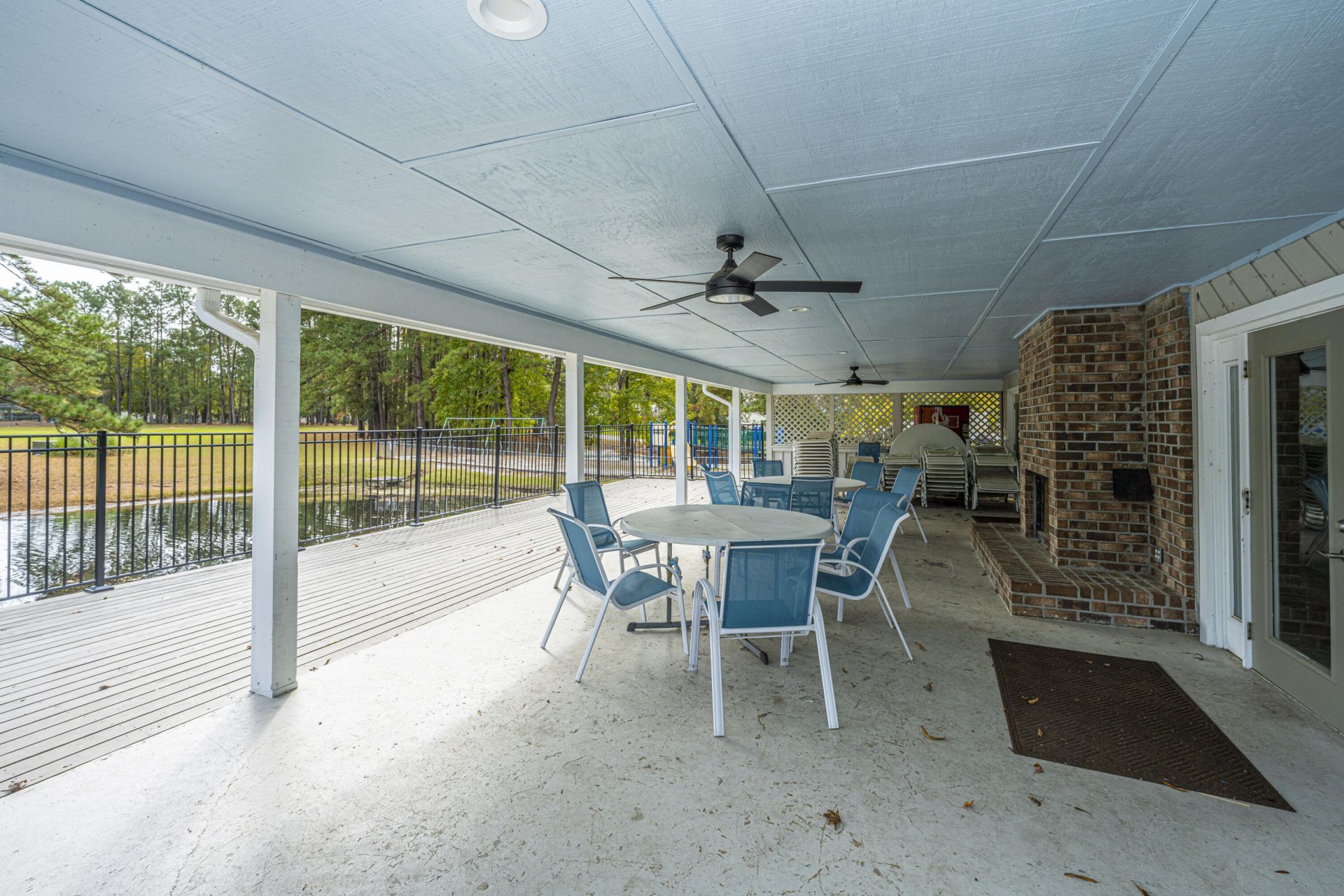 7871 Park Gate Drive Photo 52