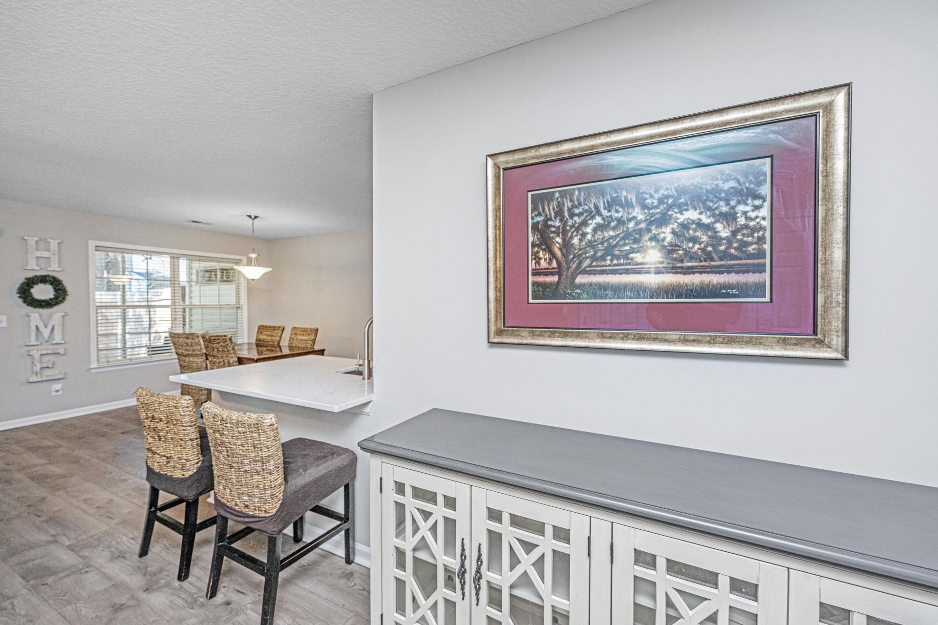 7871 Park Gate Drive Photo 6