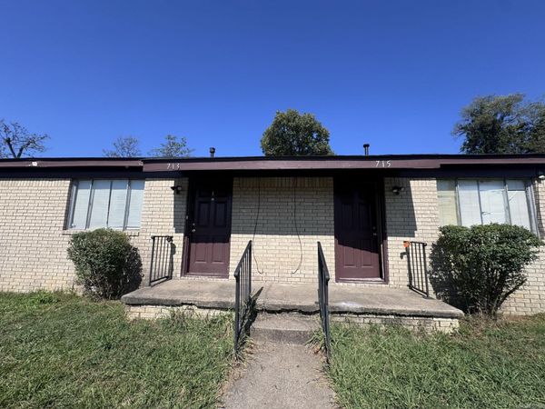 713/715 Smart Street , Jacksonville, AR 72076