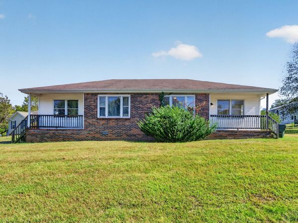 128 Batey Cir , Dickson, TN 37055