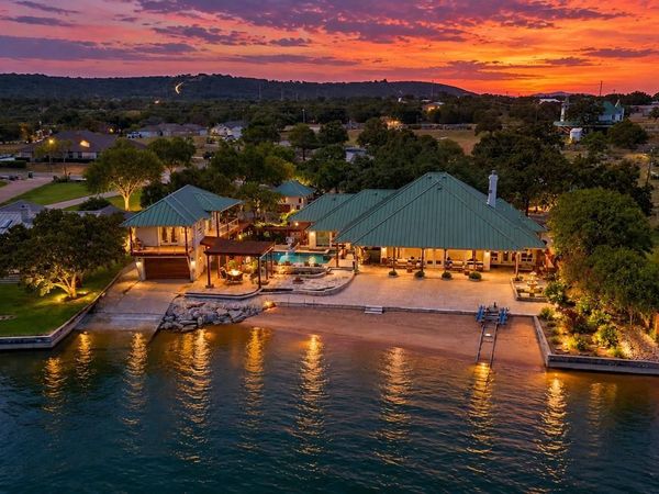 203 Senisa DR , Buchanan Dam, TX 78657