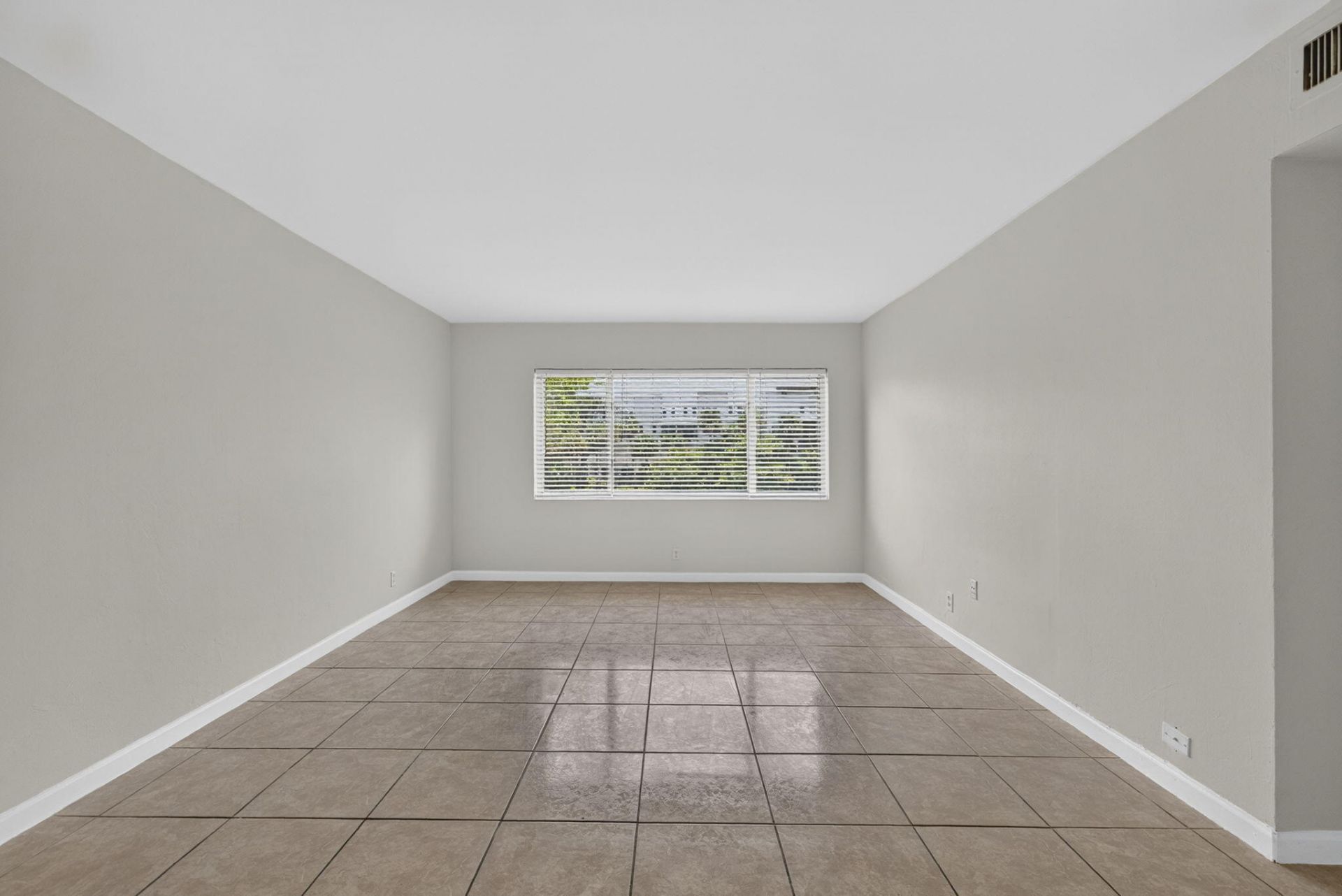 151 SE 6th Avenue, Unit 16, Pompano Beach, FL 33060 Photo