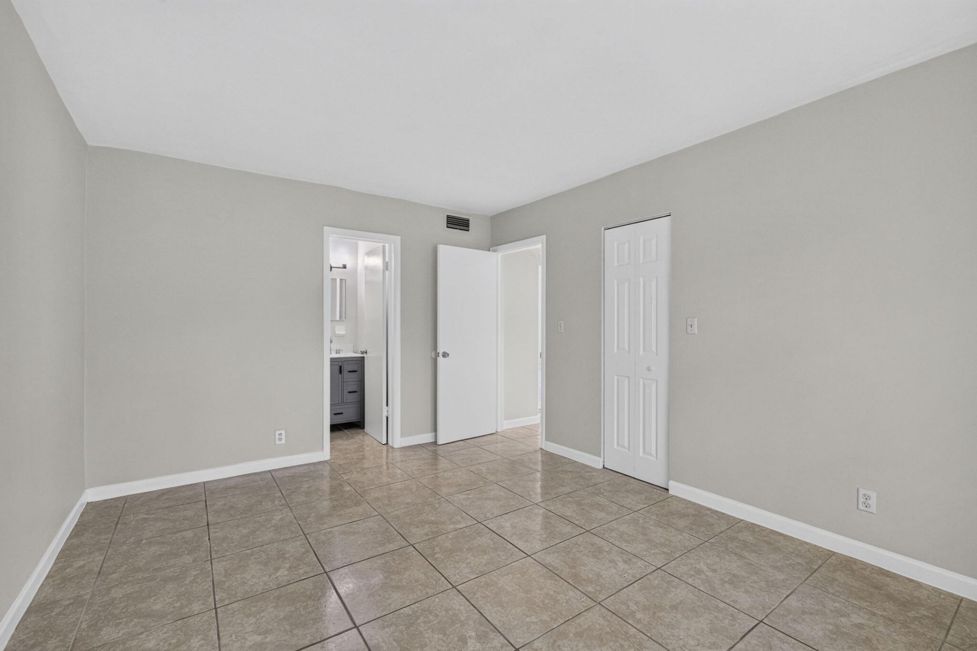 151 SE 6th Avenue, Unit 16, Pompano Beach, FL 33060 Photo
