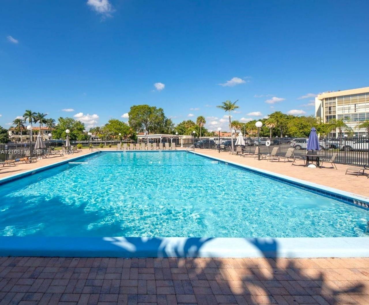 801 Three Islands Blvd , Unit 108, Hallandale Beach, FL 33009 Photo