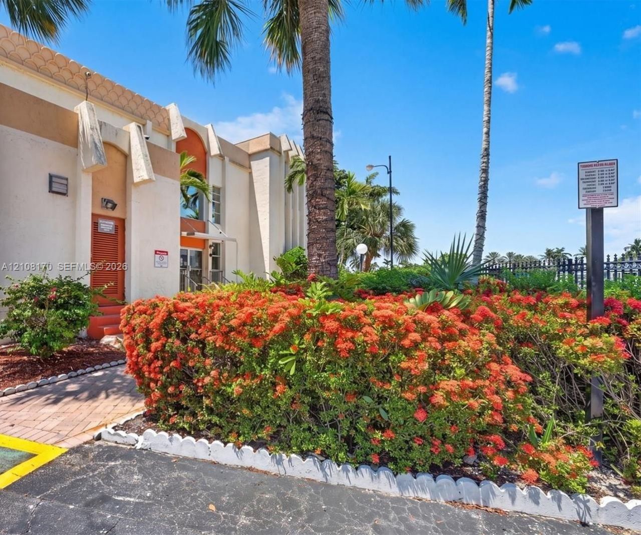 801 Three Islands Blvd , Unit 108, Hallandale Beach, FL 33009 Photo