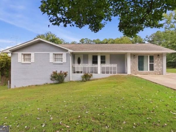 1594 Dellwood Circle, Morrow, GA 30260
