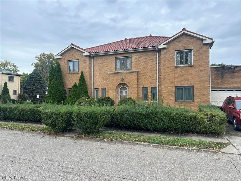 300 N 8th Street, Cambridge, OH 43725 Photo 1