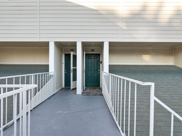 1818 S Lakeshore BLVD , Unit 27, Austin, TX 78741