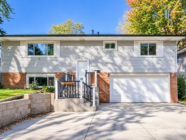1325 42 1/2 Avenue NE, Columbia Heights, MN 55421