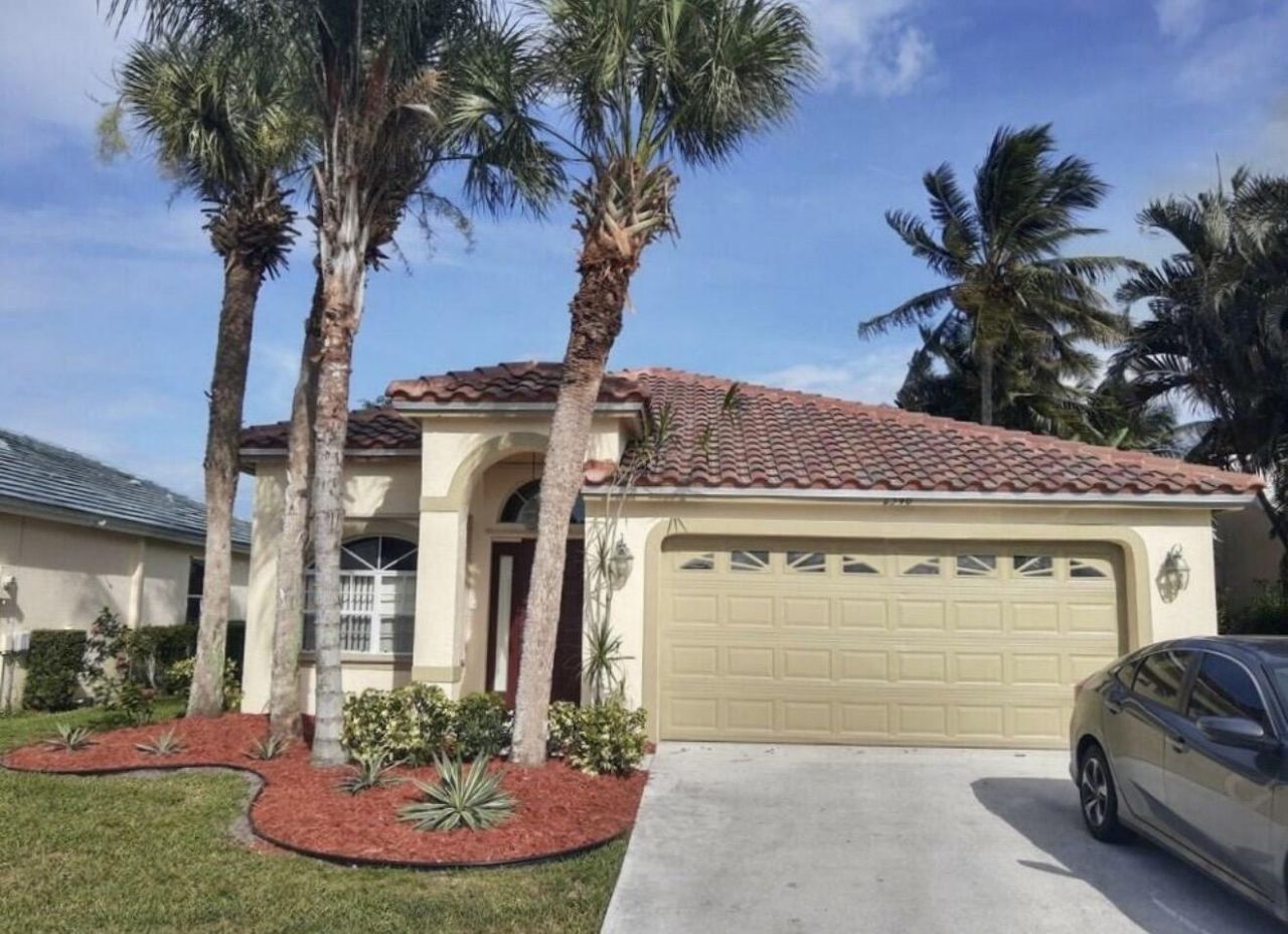 2546 Country Golf Drive, Wellington, FL 33414 Photo