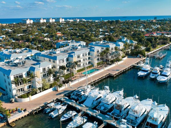 178 Lake Drive, Unit 4201, Palm Beach Shores, FL 33404